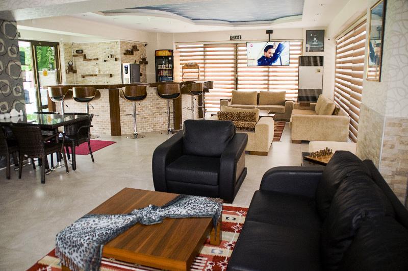 Saturn Hotel Kuşadası Ngoại thất bức ảnh