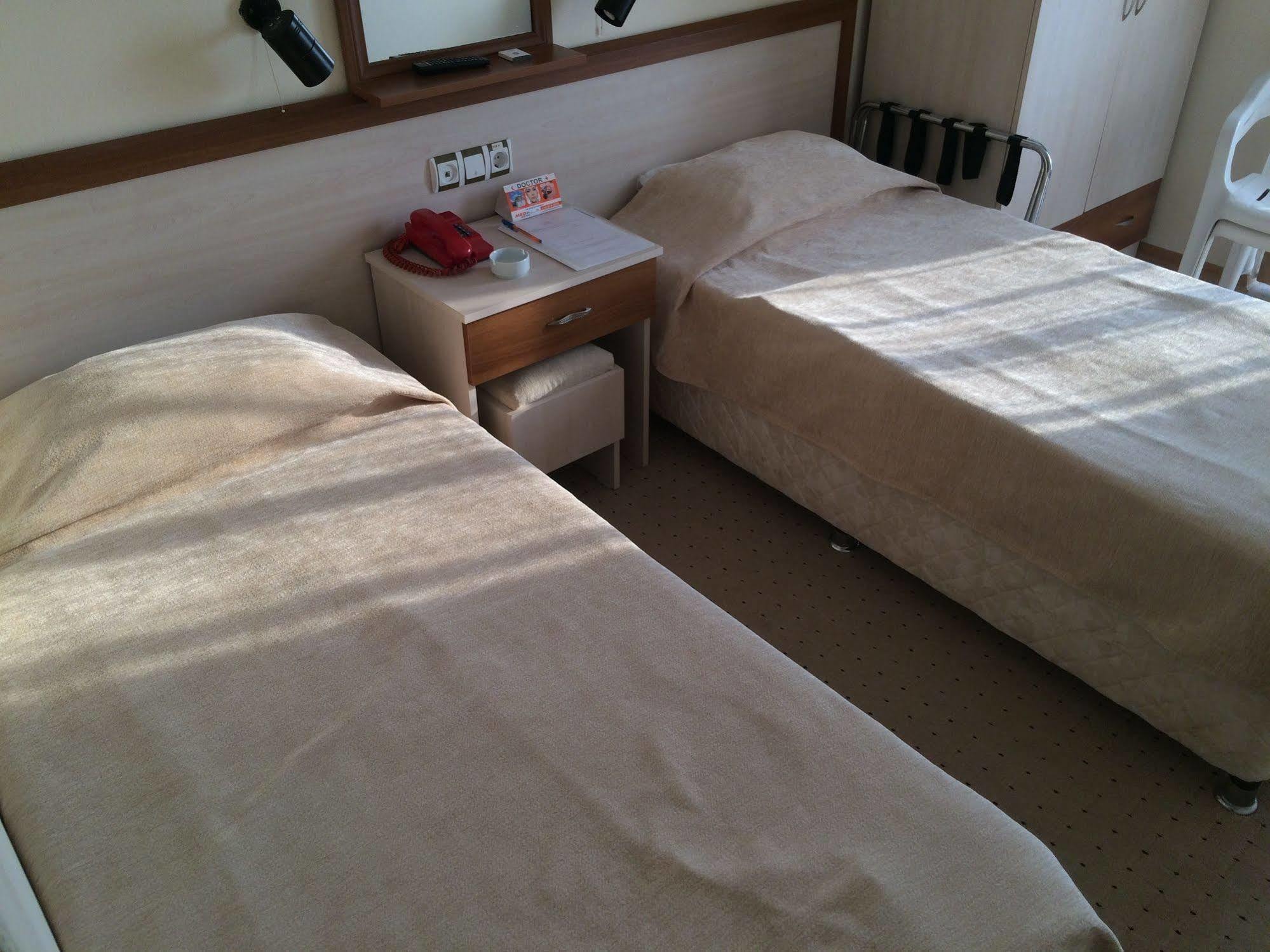 Saturn Hotel Kuşadası Ngoại thất bức ảnh