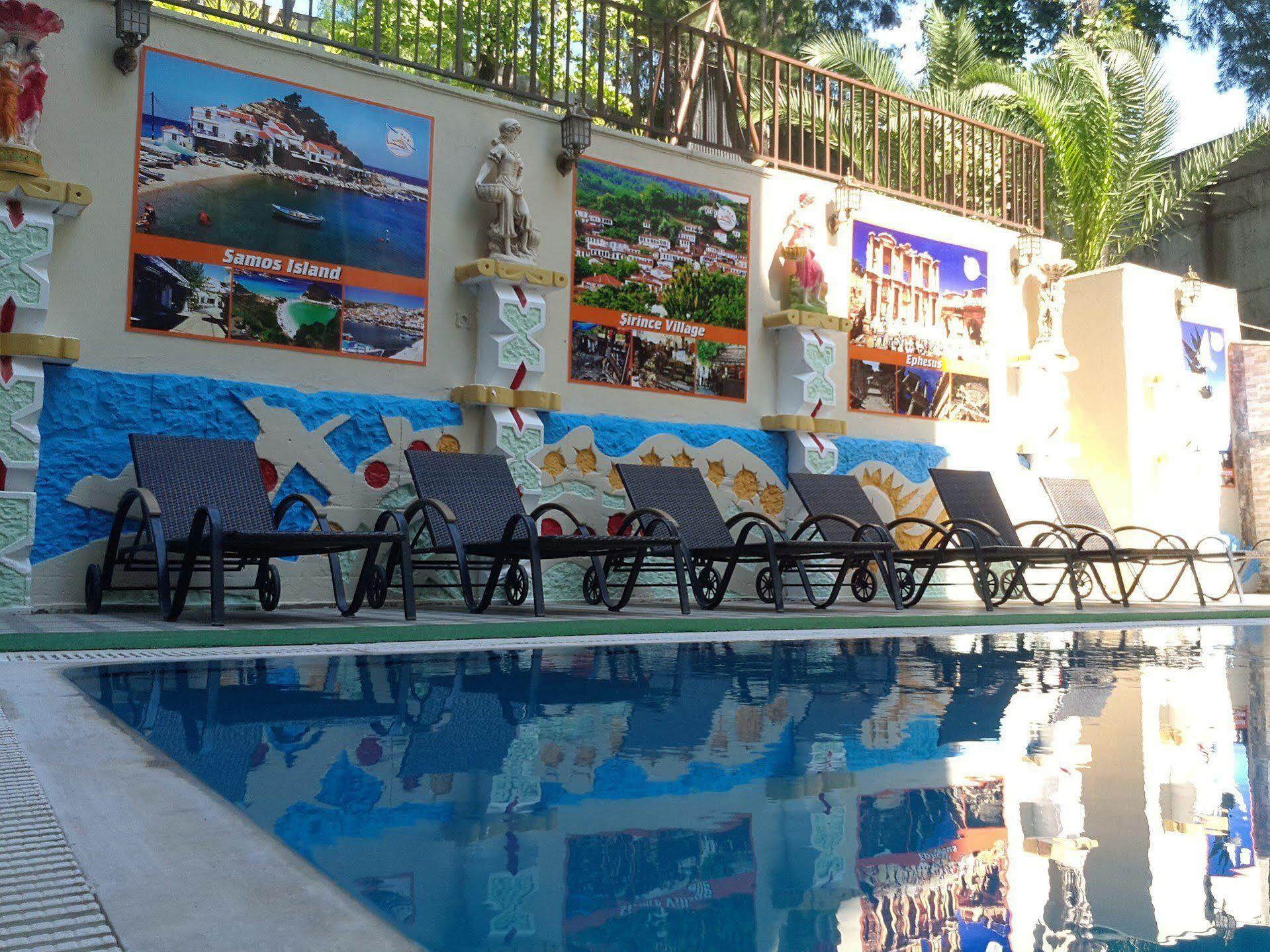 Saturn Hotel Kuşadası Ngoại thất bức ảnh